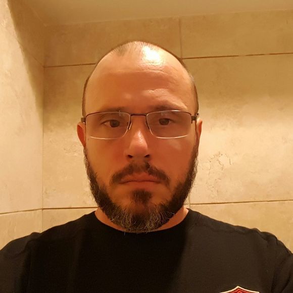 Meet your Posher, David - Picture 1 of 1